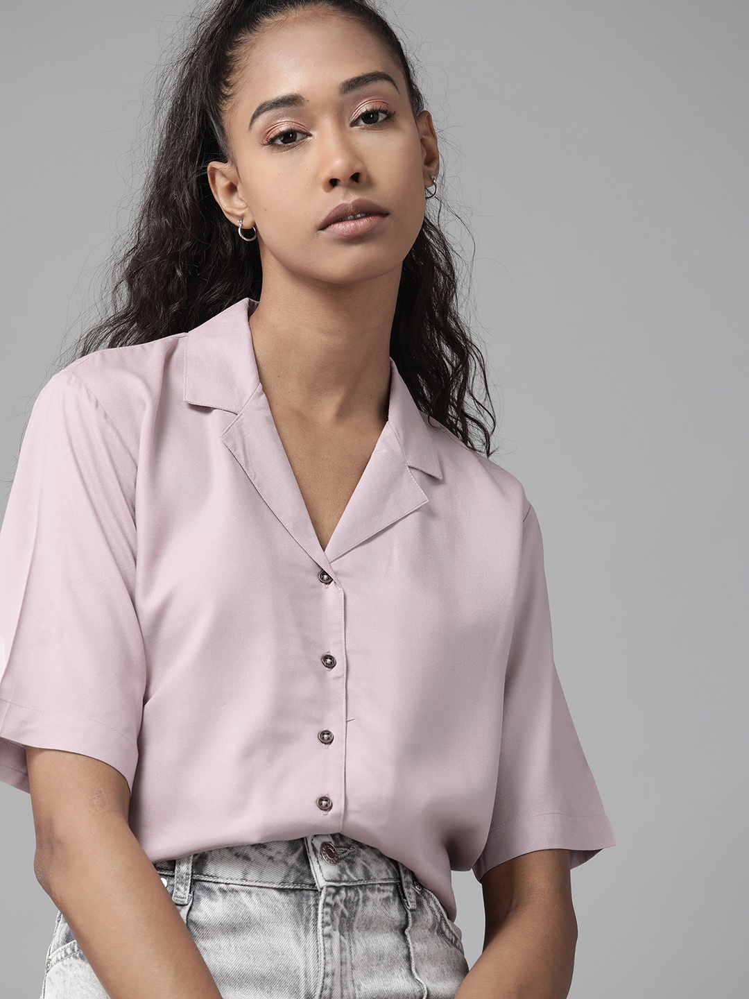 

Roadster Women Mauve Solid Cuban Collar Casual Shirt, Rose
