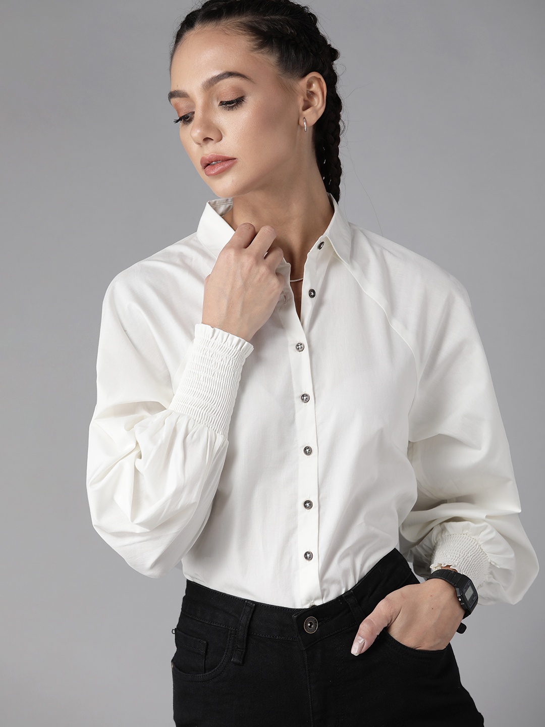 

Roadster Women White Solid Smocked Pure Cotton Casual Shirt