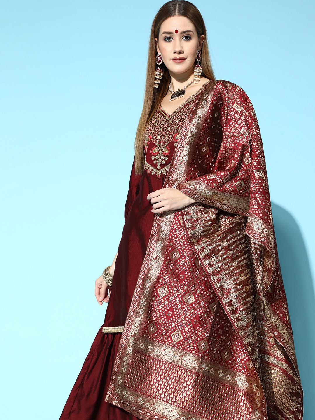 

Indo Era Ethnic Motifs Liva Kurta Set, Maroon