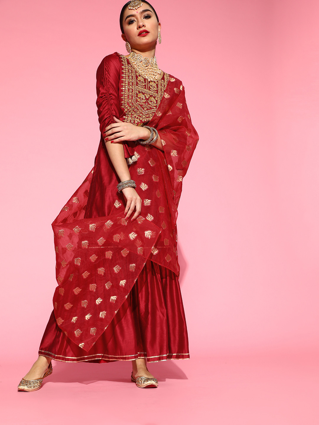 

Indo Era Ethnic Motifs Liva Kurta Set, Red