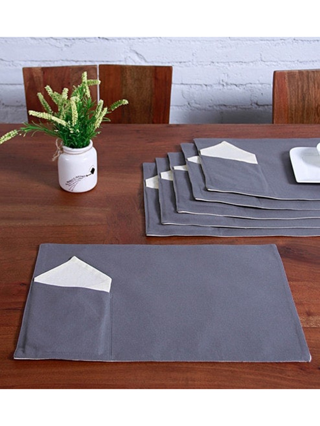 

Lushomes Set of 6 Sedona Sage and Ecru Placemats with Pocket & Napkins, Grey