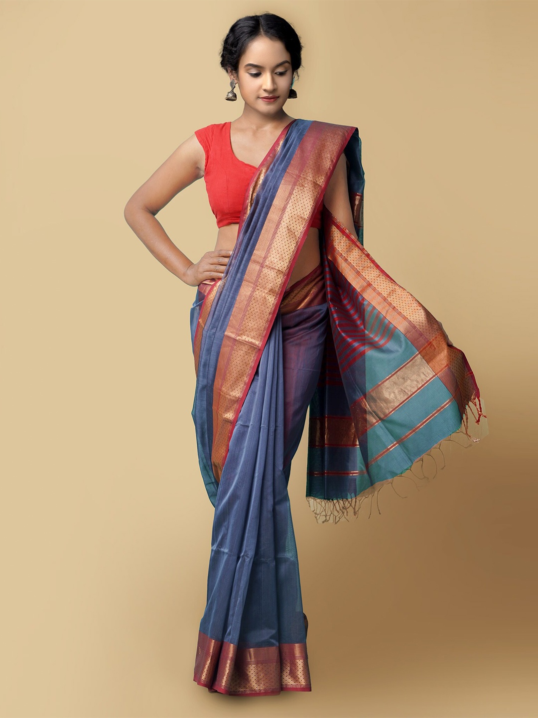 

Unnati Silks Blue & Gold-Toned Zari Silk Cotton Maheshwari Saree