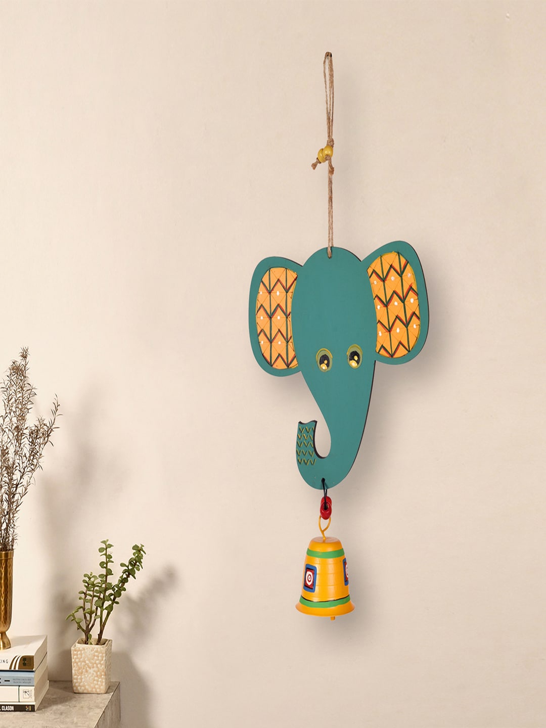 

AAKRITI ART CREATIONS Multicoloured Happy Elephant Wind Chime, Multi