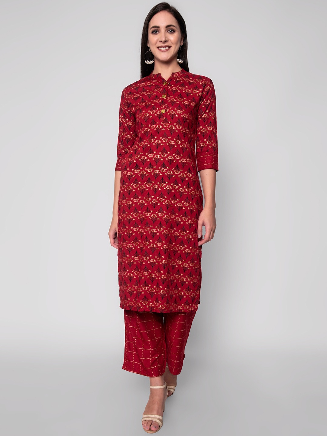 

Wodreams Women Red Floral Printed Regular Kurta with Palazzos