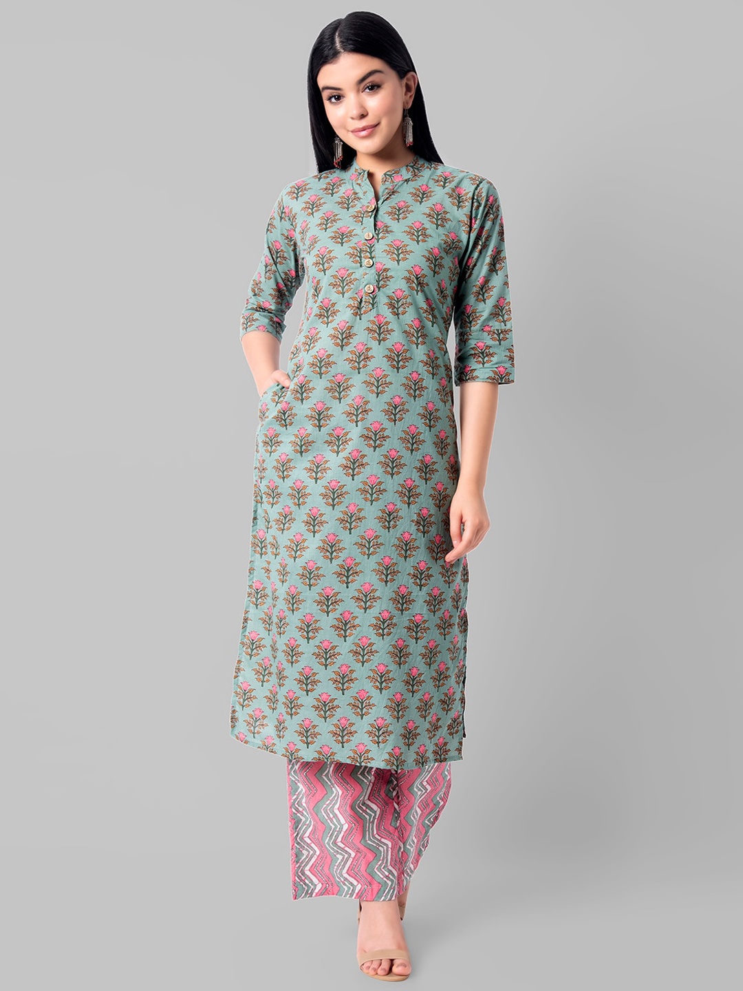 

Wodreams Women Green Floral Printed Regular Pure Cotton Kurta with Palazzos