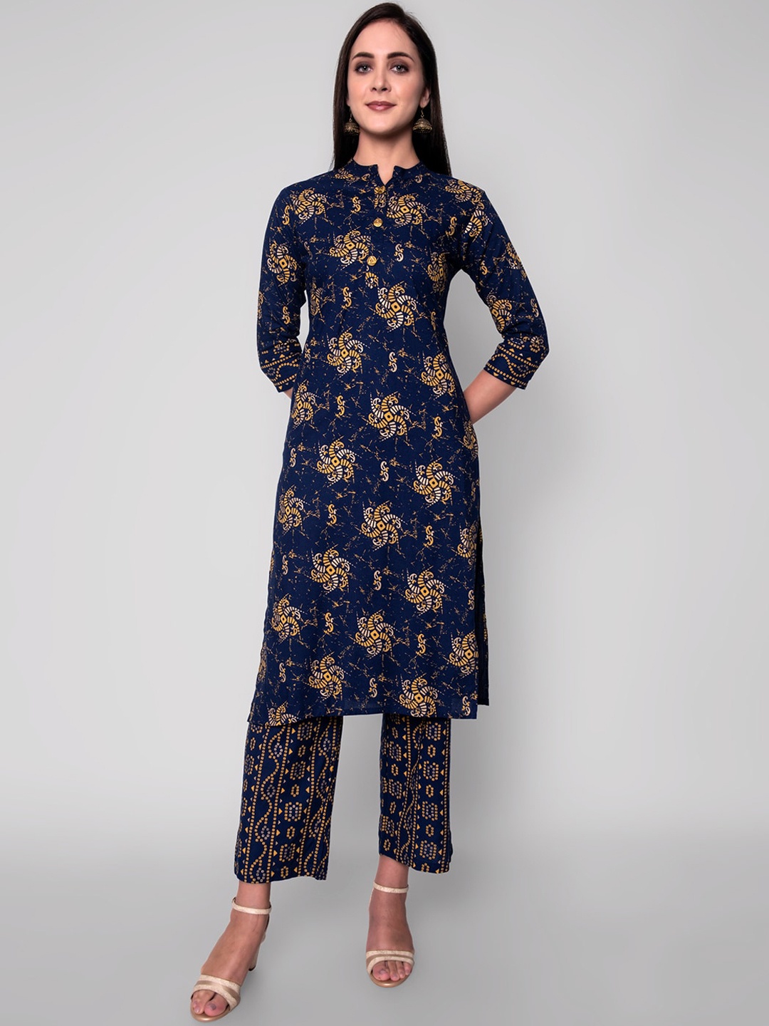 

Wodreams Women Navy Blue Block Print Regular Kurta with Trousers