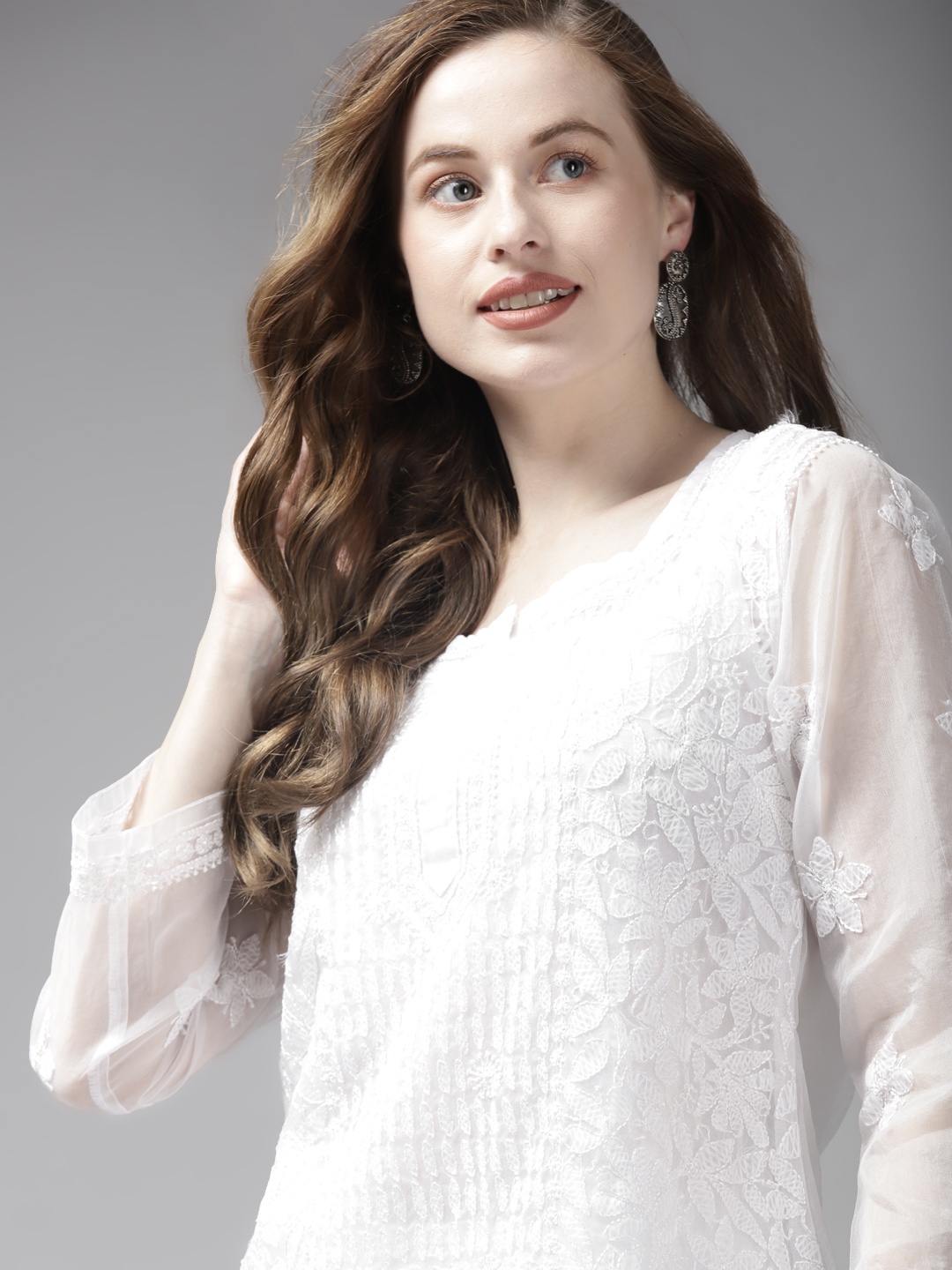 

ADA White Ethnic Motifs Embroidered Chikankari Kurti With Matching Slip