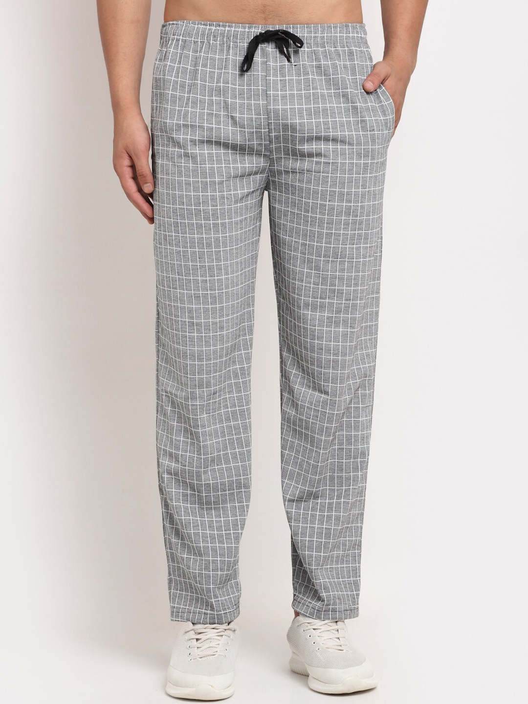

VIMAL JONNEY Men Grey & White Checked Track Pants