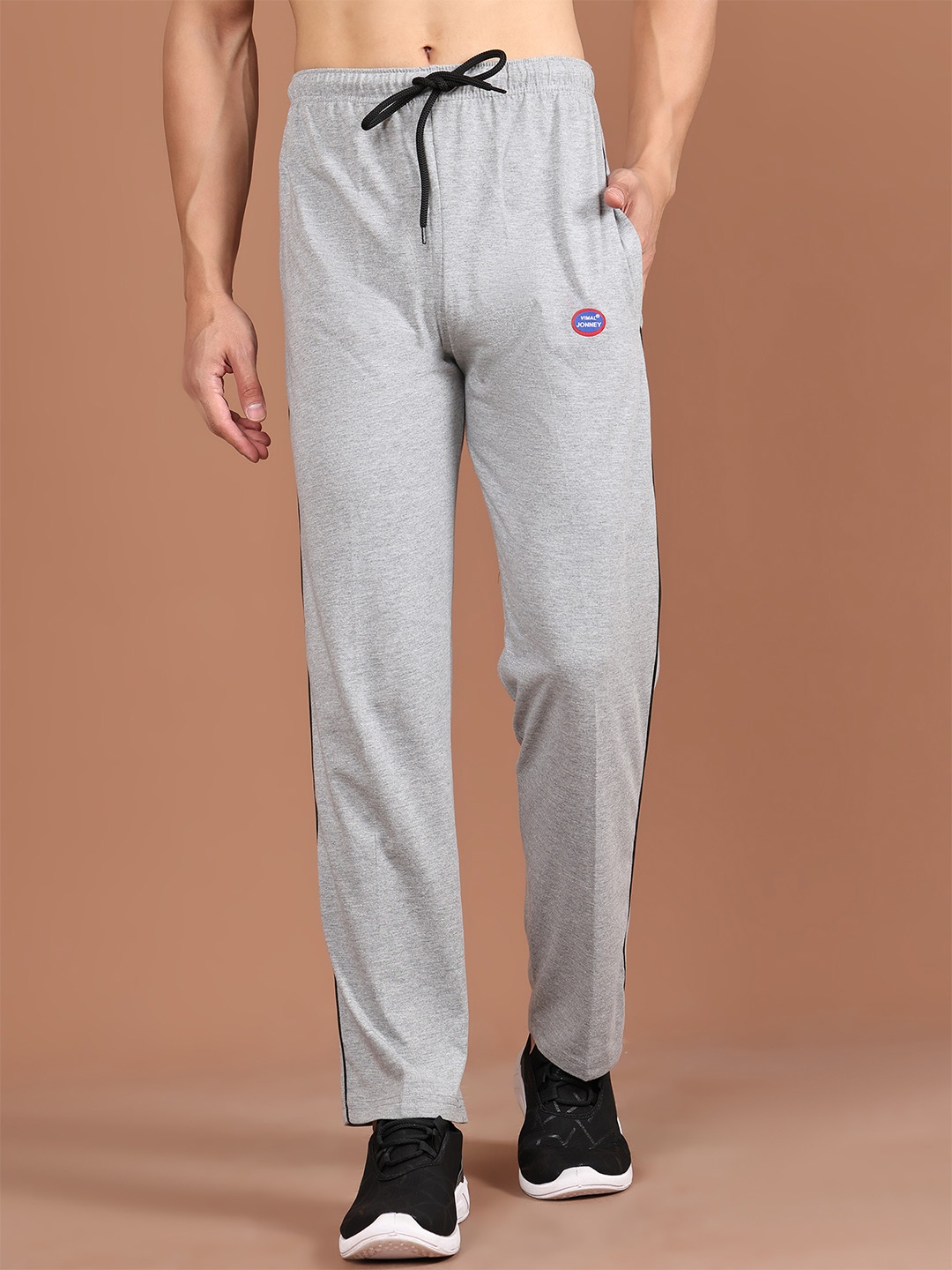 

MACK JONNEY Men Grey Solid Track Pants