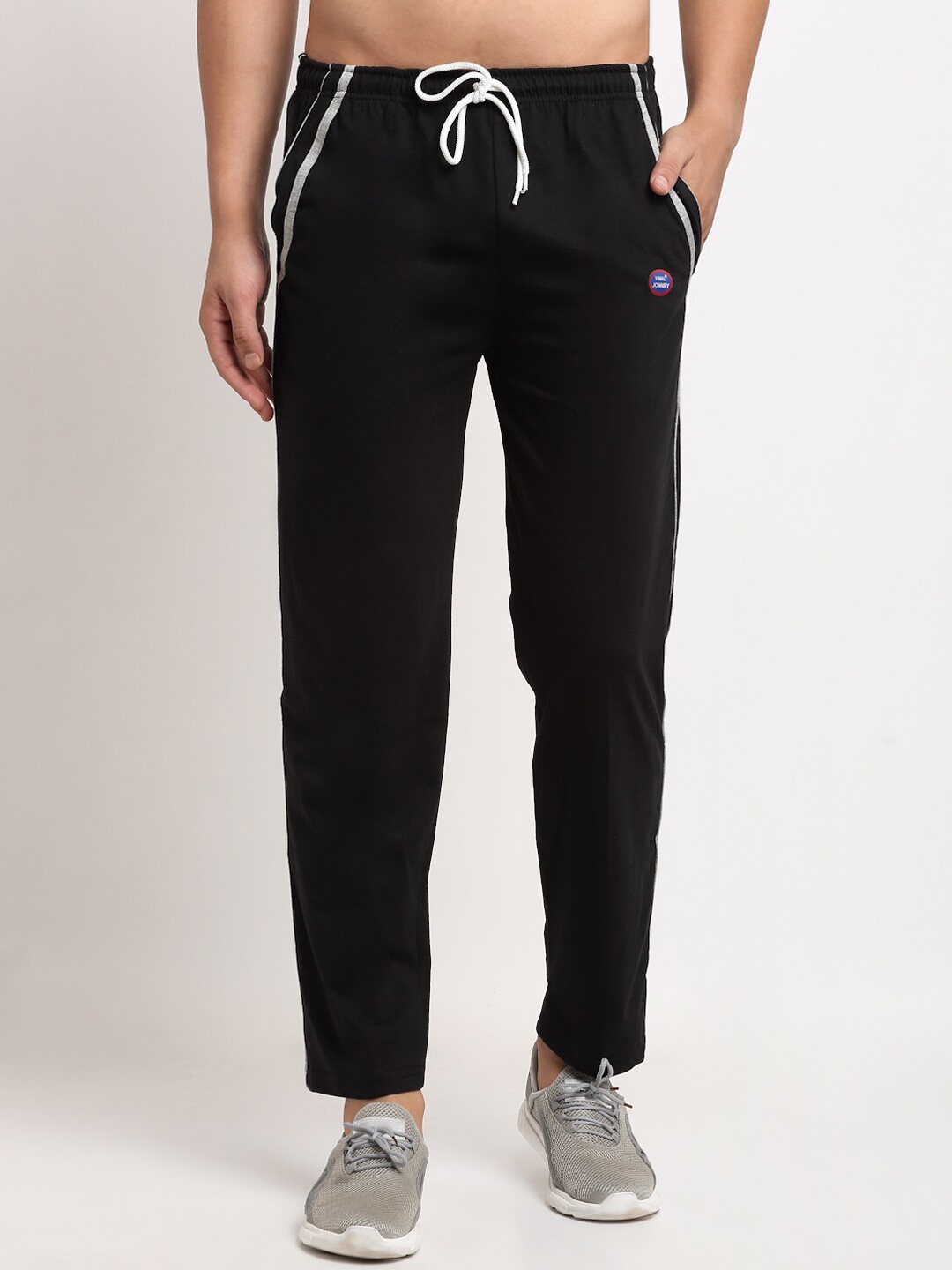 

MACK JONNEY Men Black Solid Track Pants