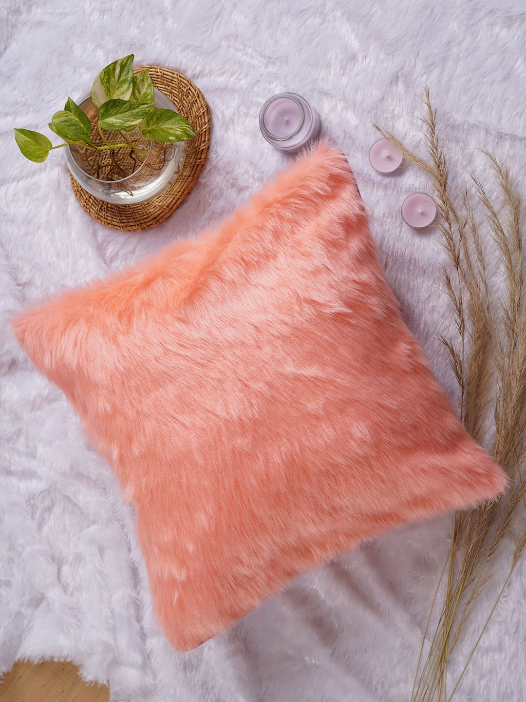 

Folkstorys Pink Square Faux Fur Cushion Covers