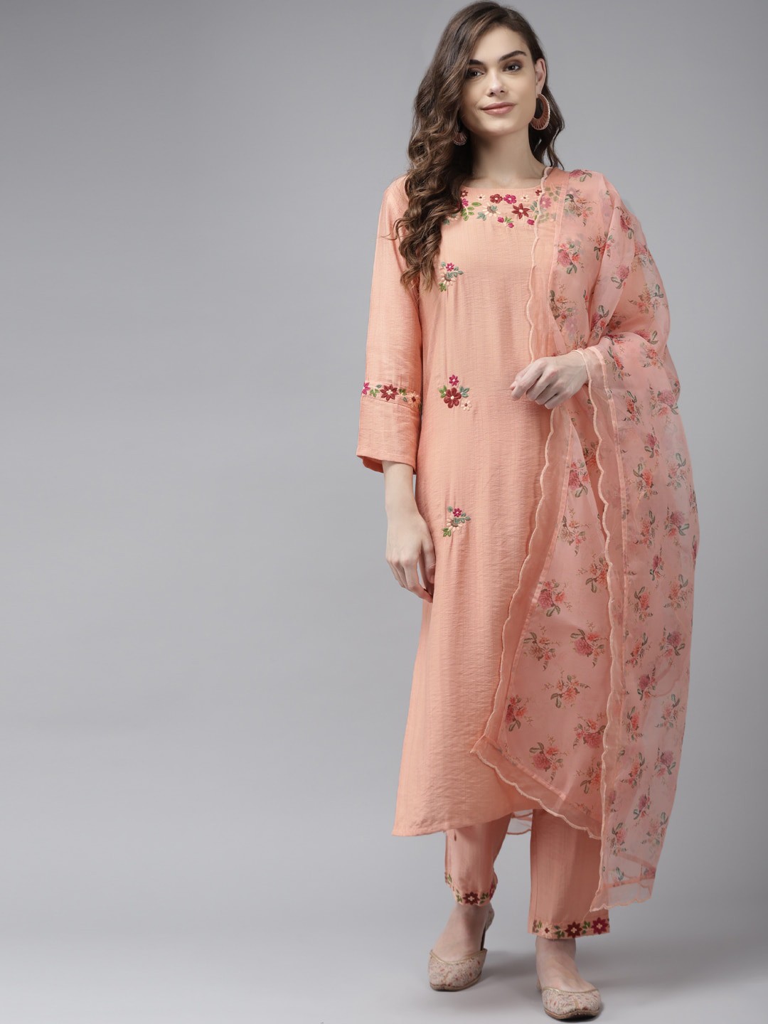 

Indo Era Women Peach-Coloured Floral Embroidered Regular Kurta with Trousers & With Dupatta