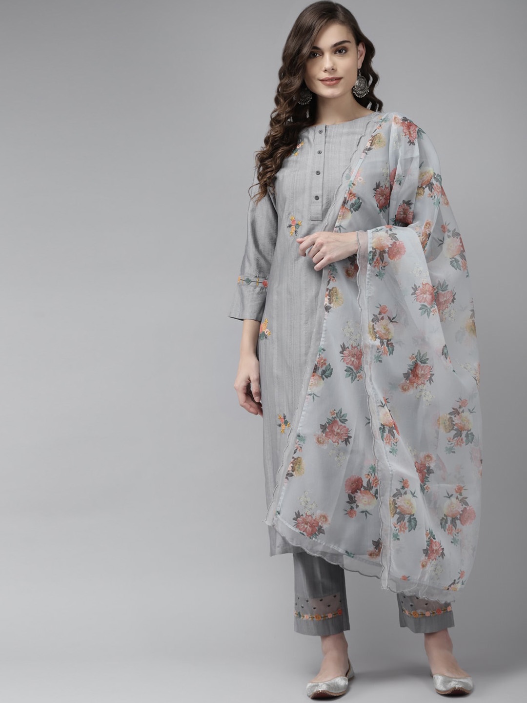 

Indo Era Women Grey Floral Printed Regular Kurta with Trousers & Dupatta
