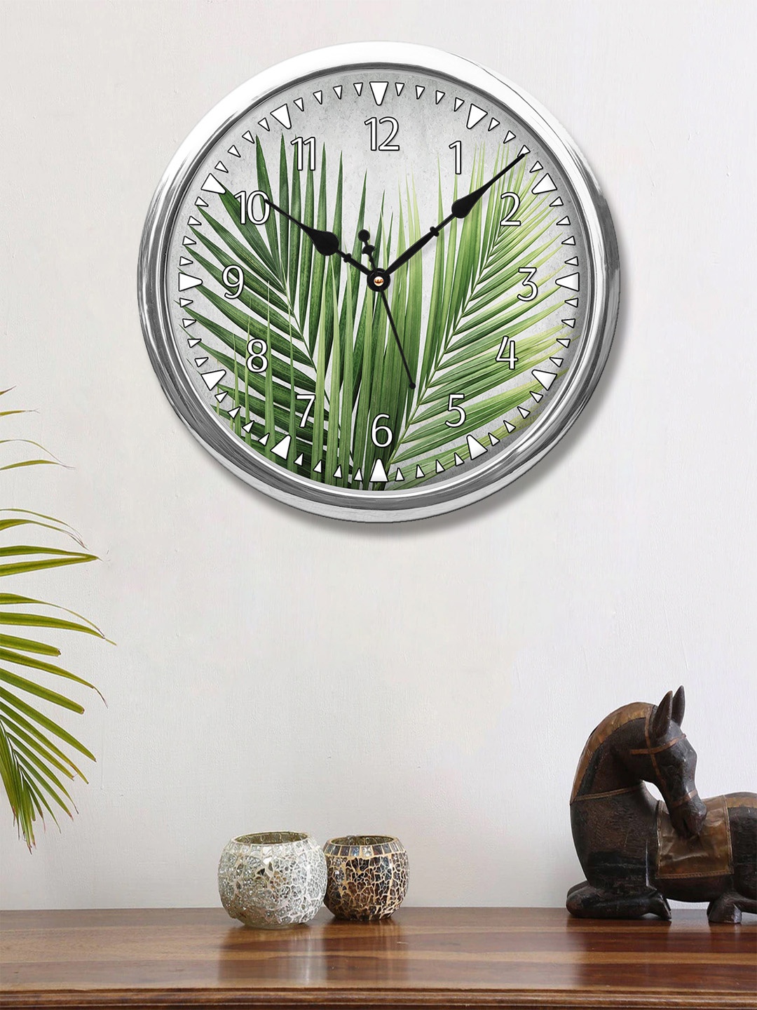 

999Store White & Green Printed Contemporary Wall Clock