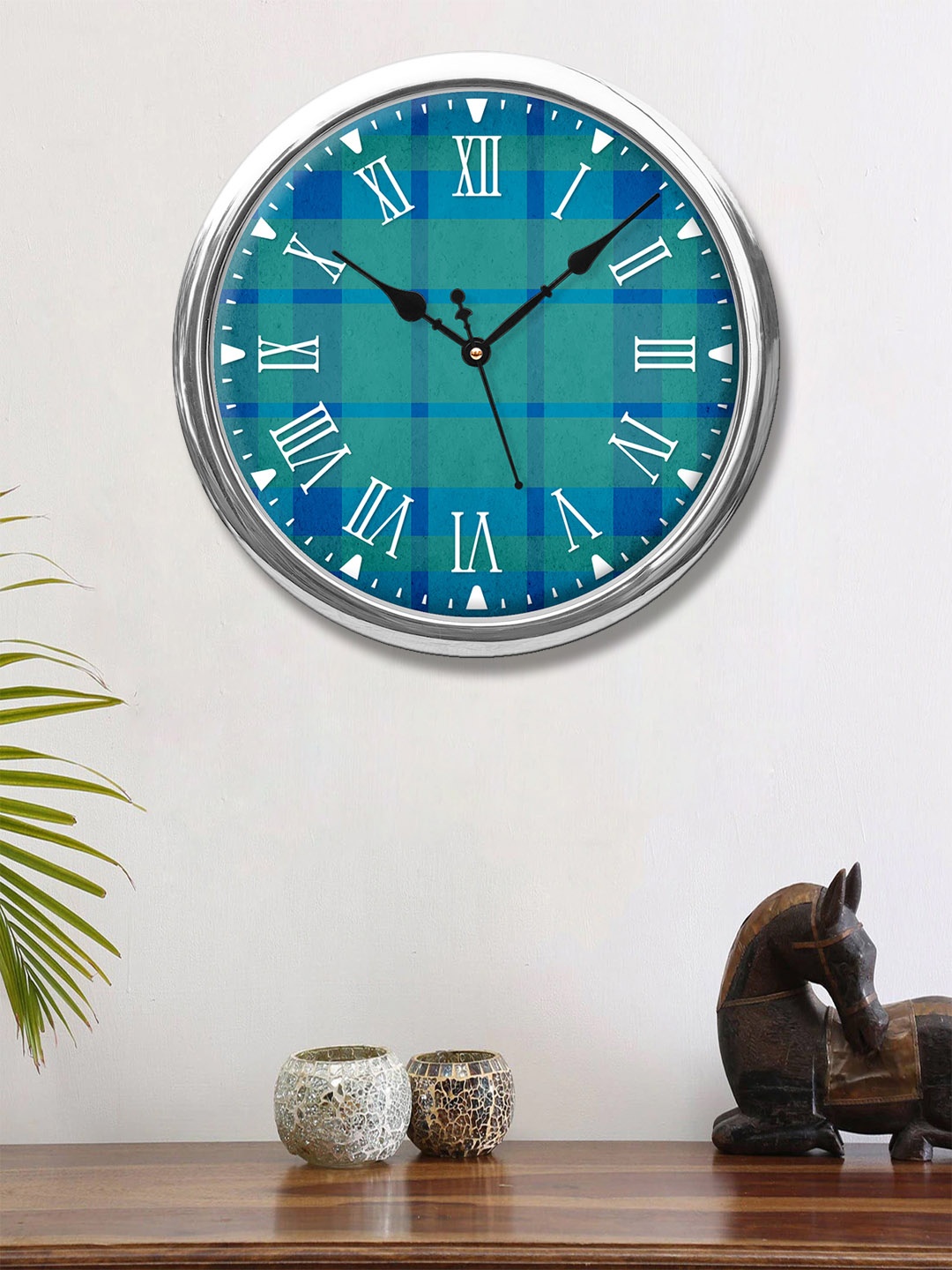 

999Store Green & Blue Pattern Printed Contemporary Roman Numbers Round Wall Clock