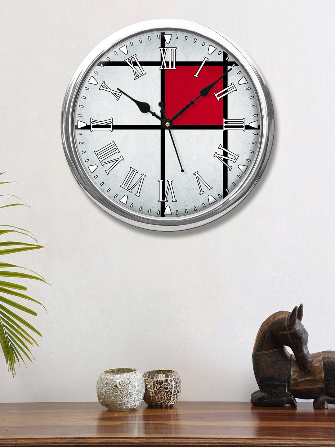 

999Store White & Red Printed Contemporary Wall Clock