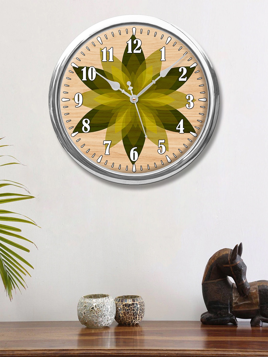 

999Store Tan & Green Printed Contemporary Wall Clock