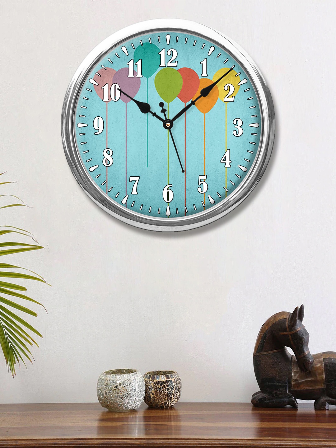 

999Store Blue & White Printed Contemporary Wall Clock