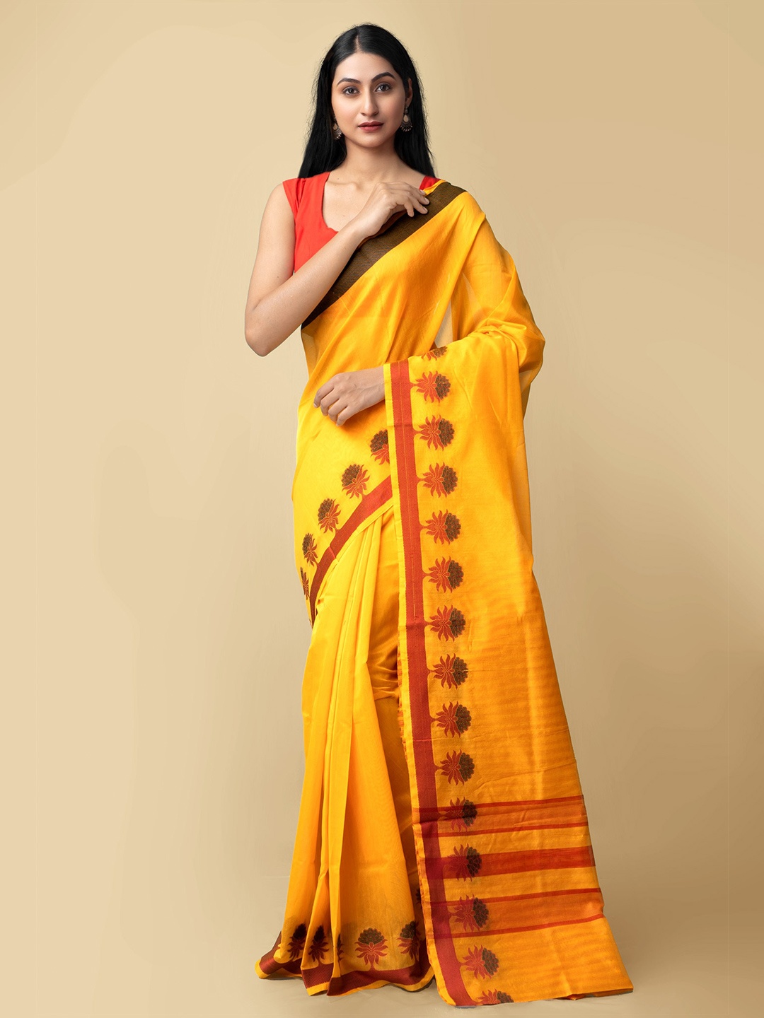 

Unnati Silks Women Yellow & Red Bangalore Sico Saree