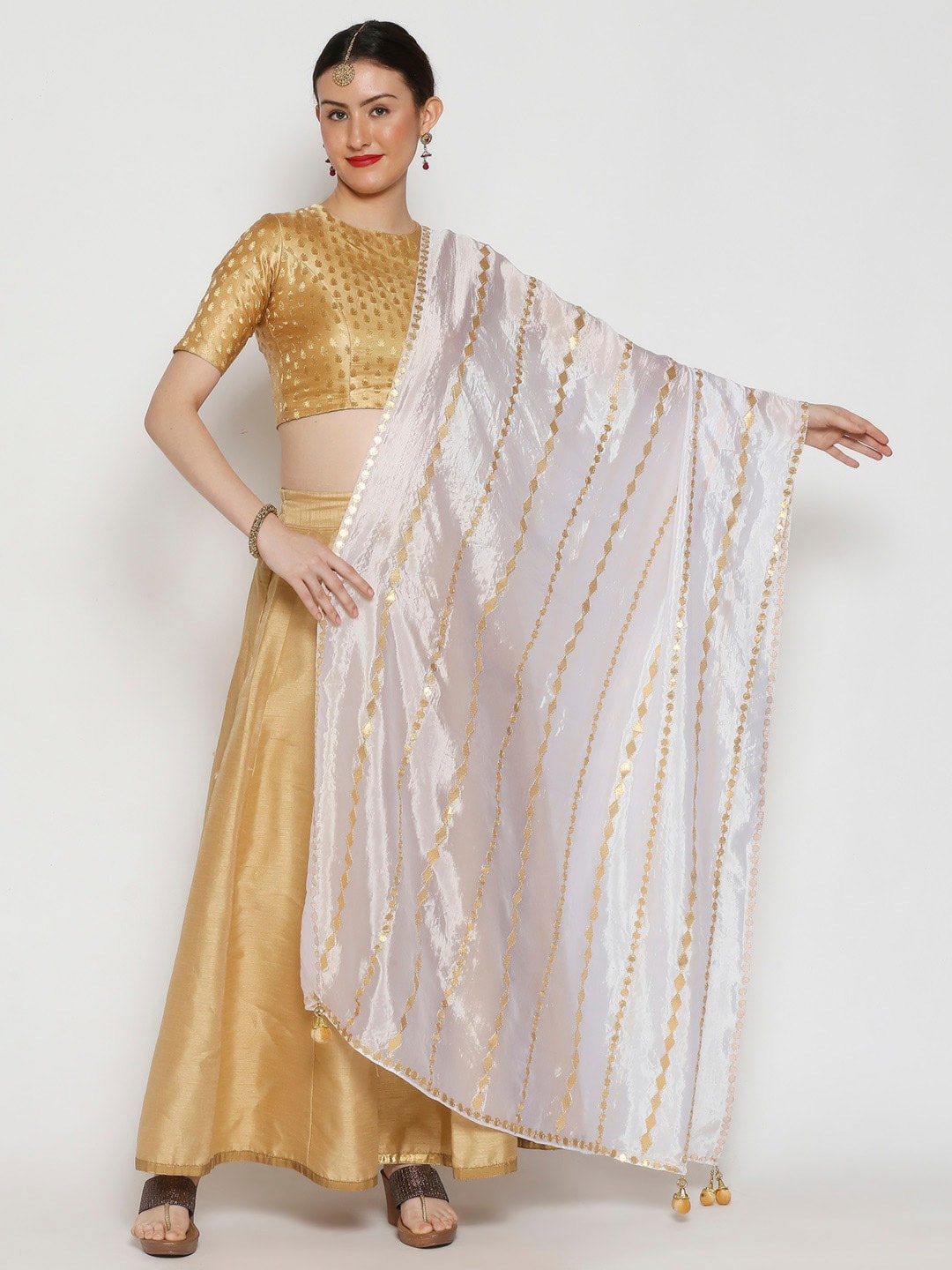 

Dupatta Bazaar White & Gold-Coloured Striped Silk Blend Dupatta with Gotta Patti