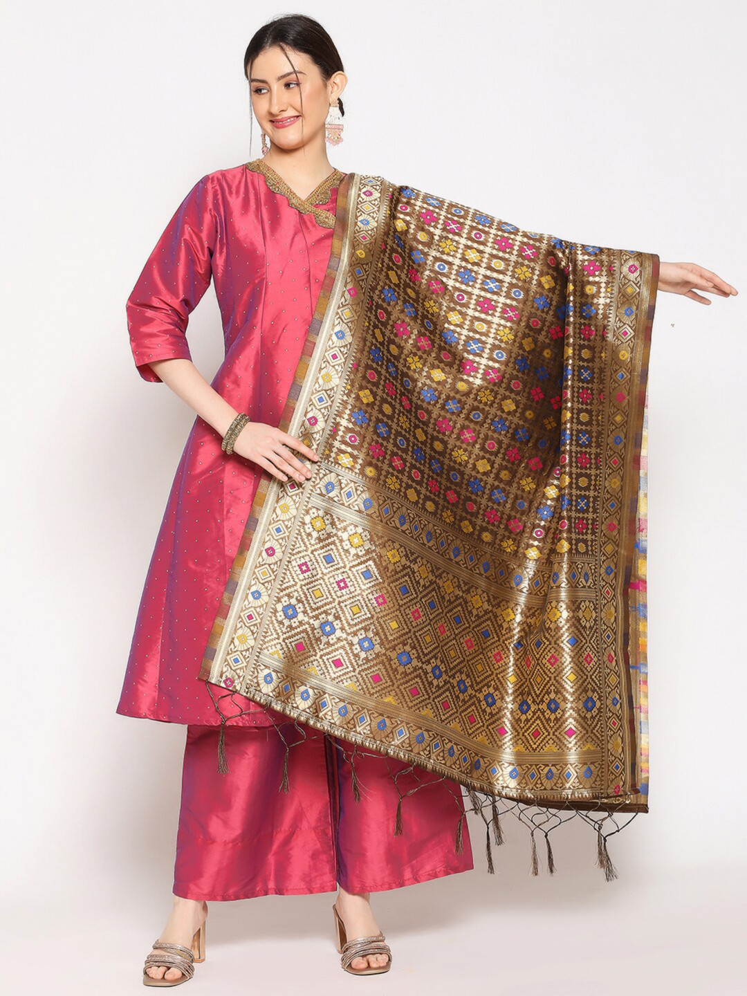 

Dupatta Bazaar Brown & Gold-Coloured Ethnic Motifs Woven Design Banarasi Dupatta with Zari