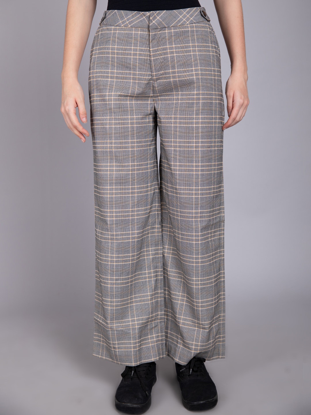 

Madame Women Grey Cotton Checked Track Pants