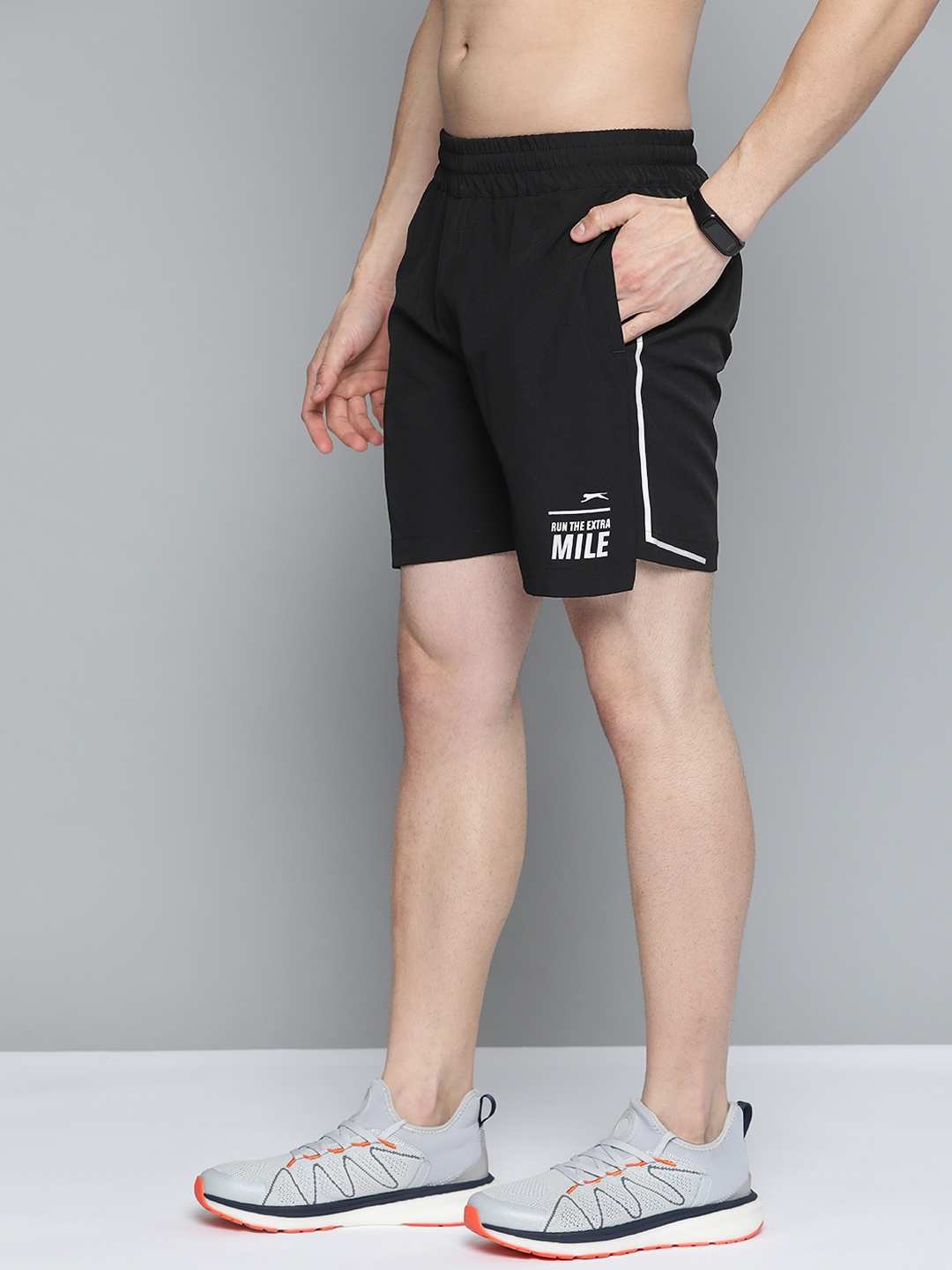 

Slazenger Men Black Printed Detail Rapid-Dry Sports Shorts