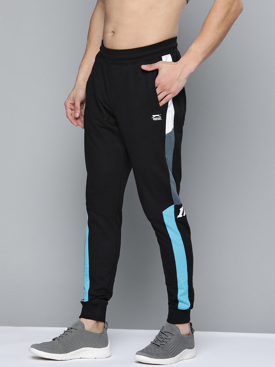 

Slazenger Men Black Solid Bio-Wash Athleisure Joggers with Contrast Side Panelling