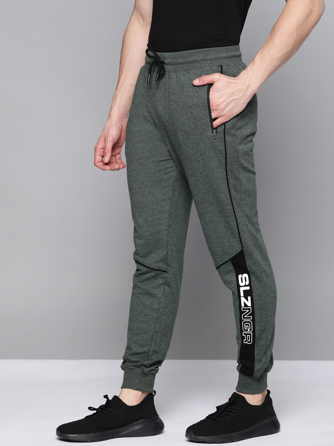 

Slazenger Men Olive Green Solid Joggers