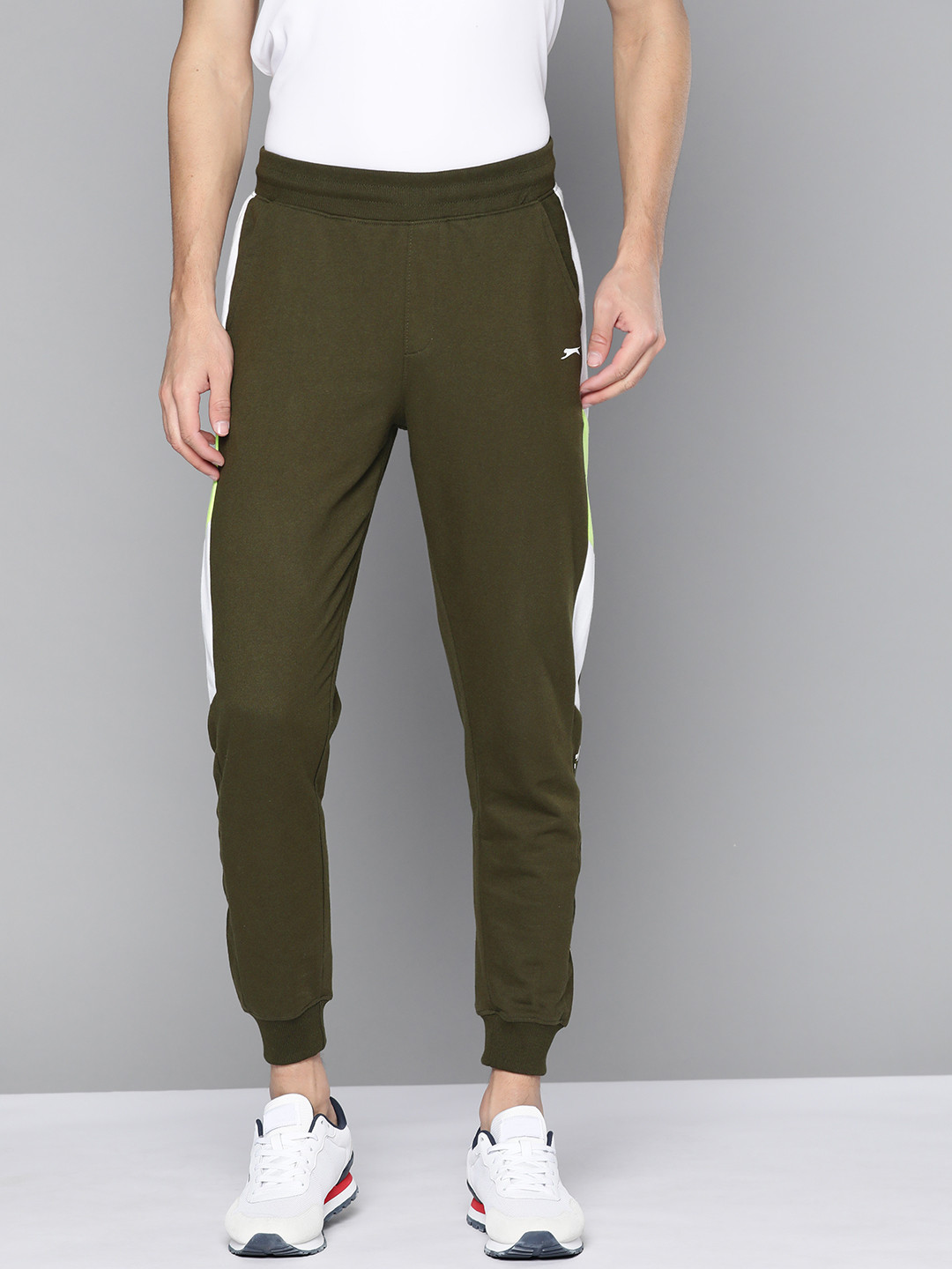 

Slazenger Men Olive Green Solid Joggers