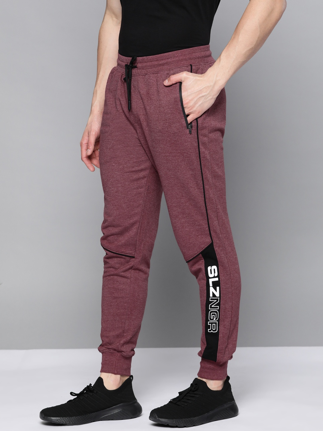 

Slazenger Men Maroon Solid Joggers