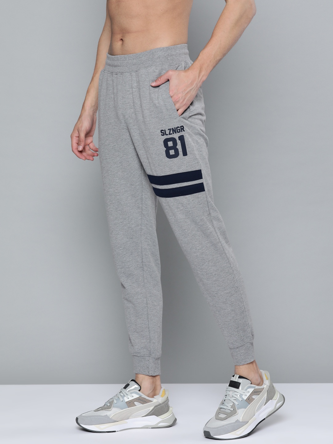 

Slazenger Men Grey Melange Brand Logo Printed Joggers