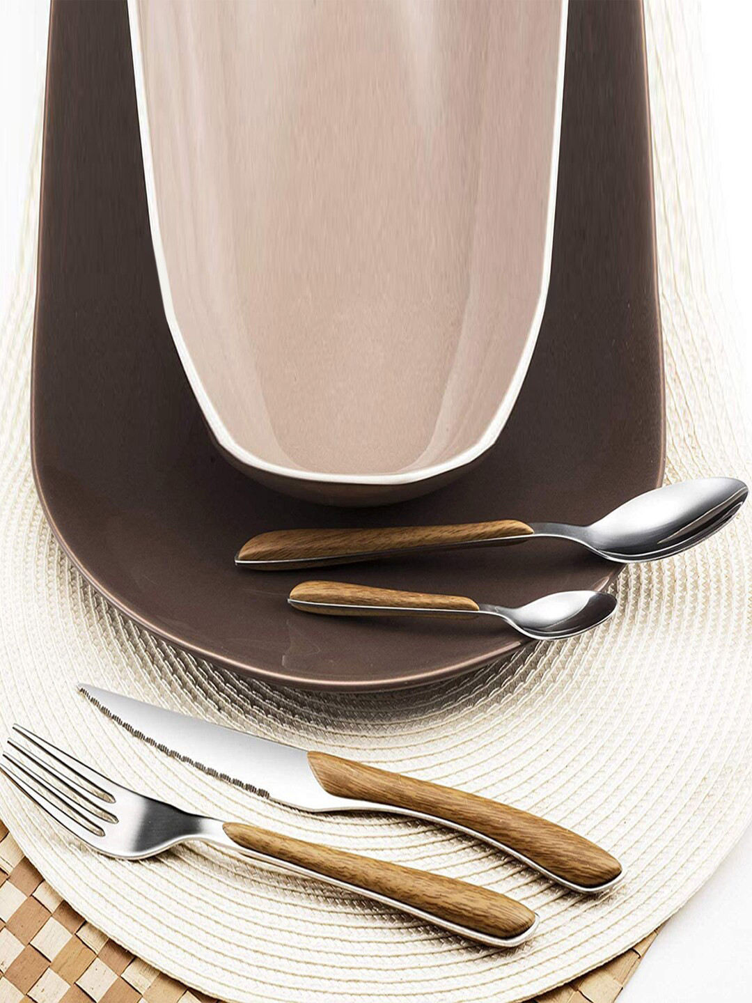

Amefa Brown & Silver-Toned 16 Pieces Stainless Steel Glossy Cutlery Set