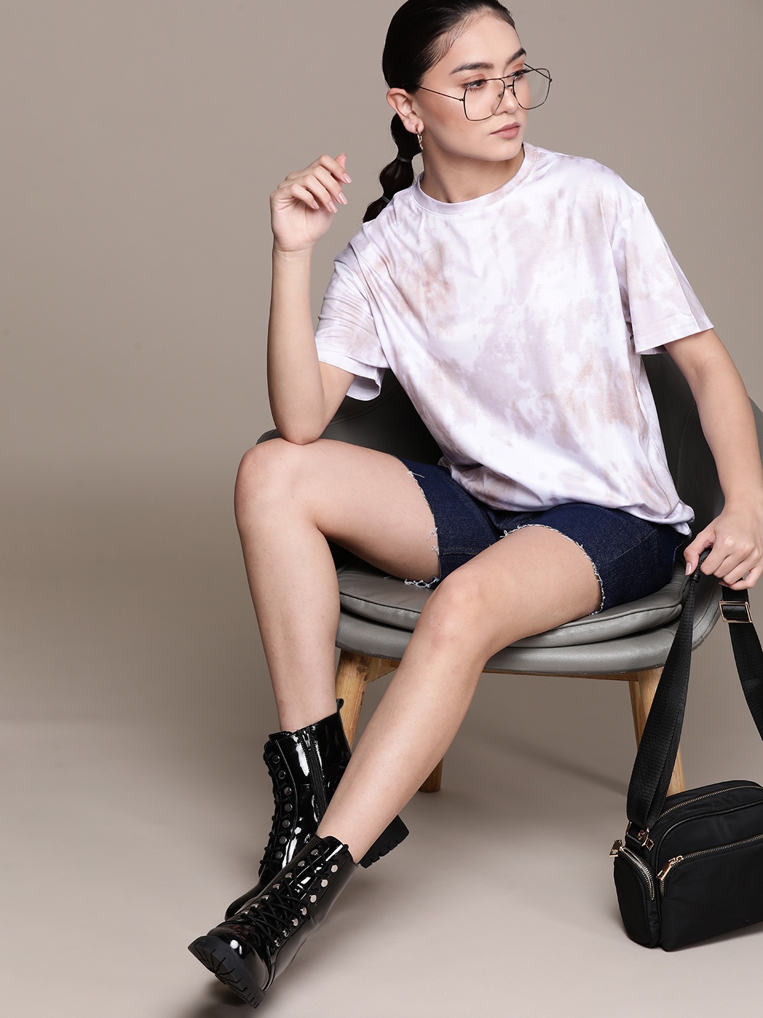 

URBANIC Women Beige & White Dyed T-shirt