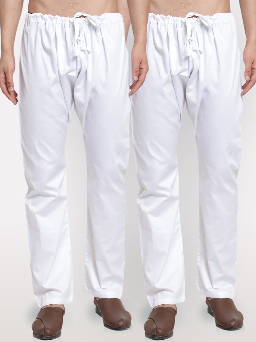 

NEUDIS Men Pack Of 2 White Solid Pure Cotton Pyjama