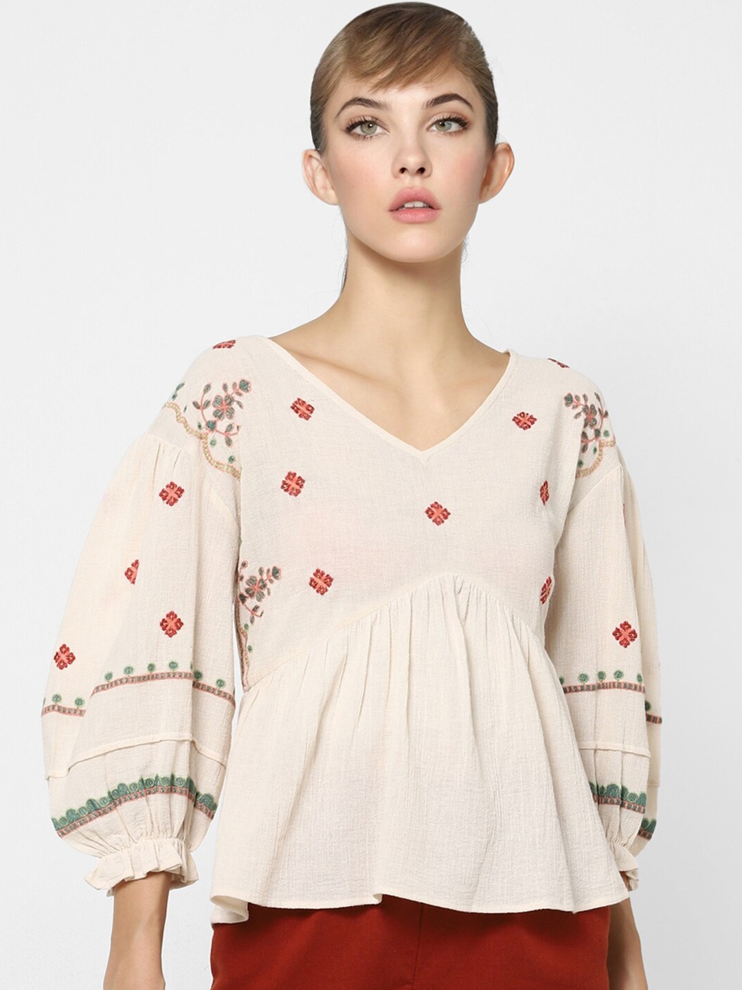 

ONLY Beige Floral Embroidered Cinched Waist Top