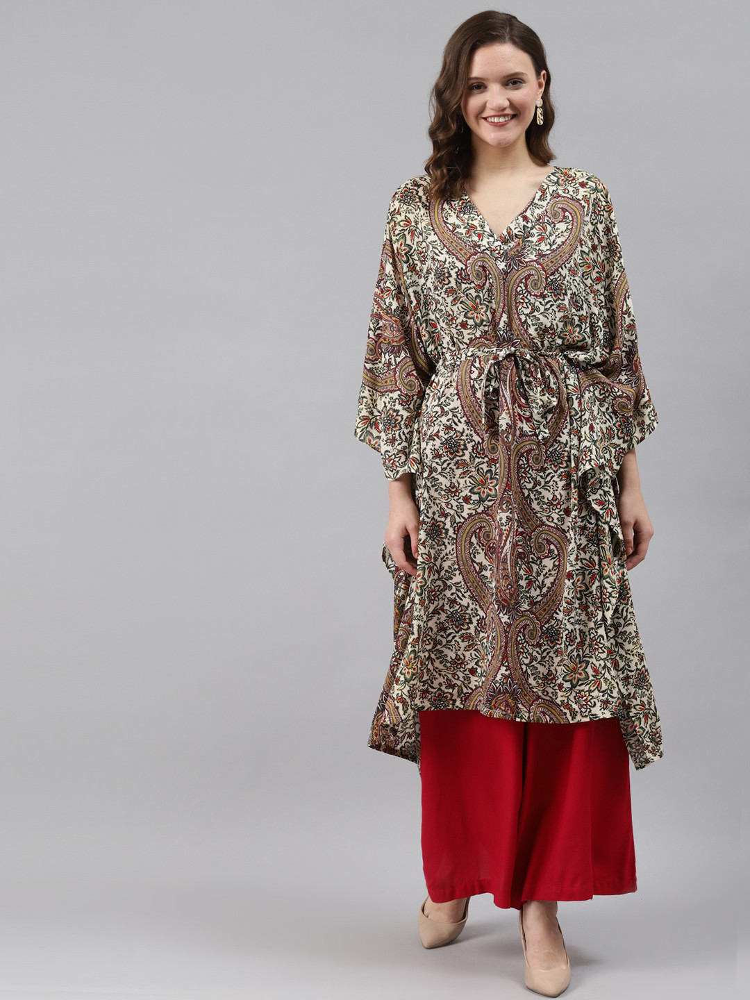 

Ayaany Women Beige Paisley Printed Kurta