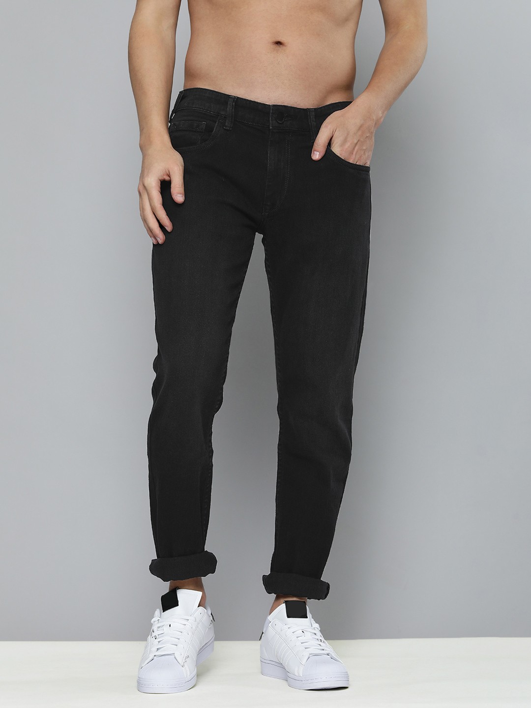 

HERE&NOW Men Black Slim Fit Light Fade Stretchable Jeans