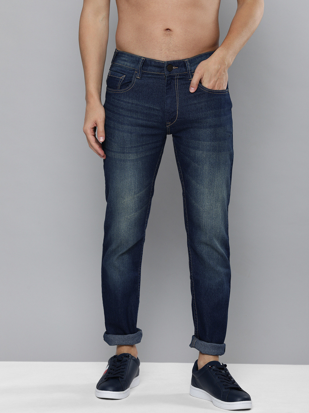 

HERE&NOW Men Blue Slim Fit Light Fade Stretchable Jeans