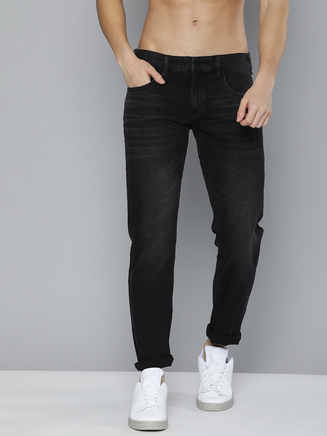 

HERE&NOW Men Black Slim Fit Light Fade Stretchable Jeans