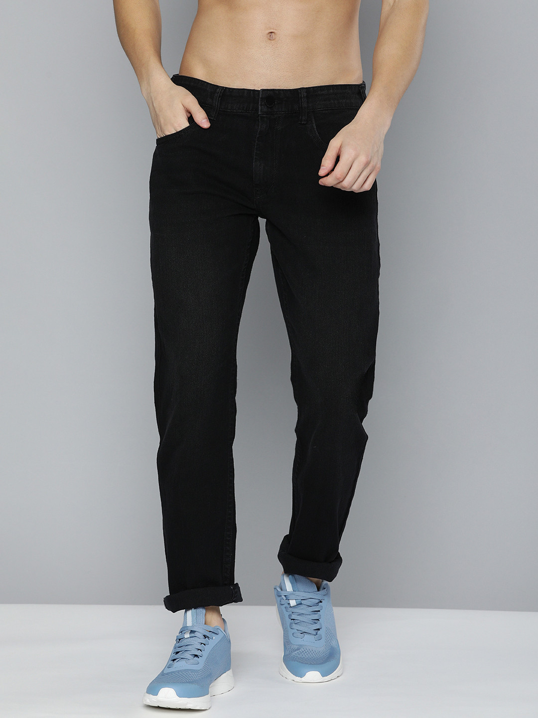 

HERE&NOW Men Black Slim Fit Stretchable Jeans