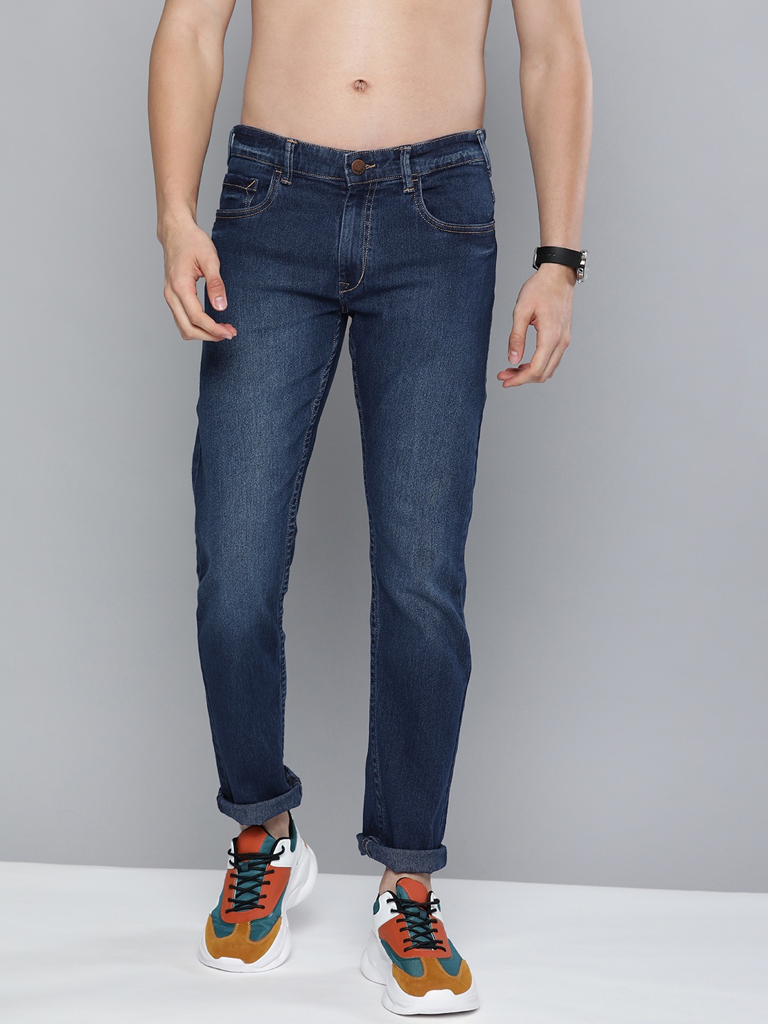 

HERE&NOW Men Indigo Light Fade Stretchable Casual Jeans, Blue