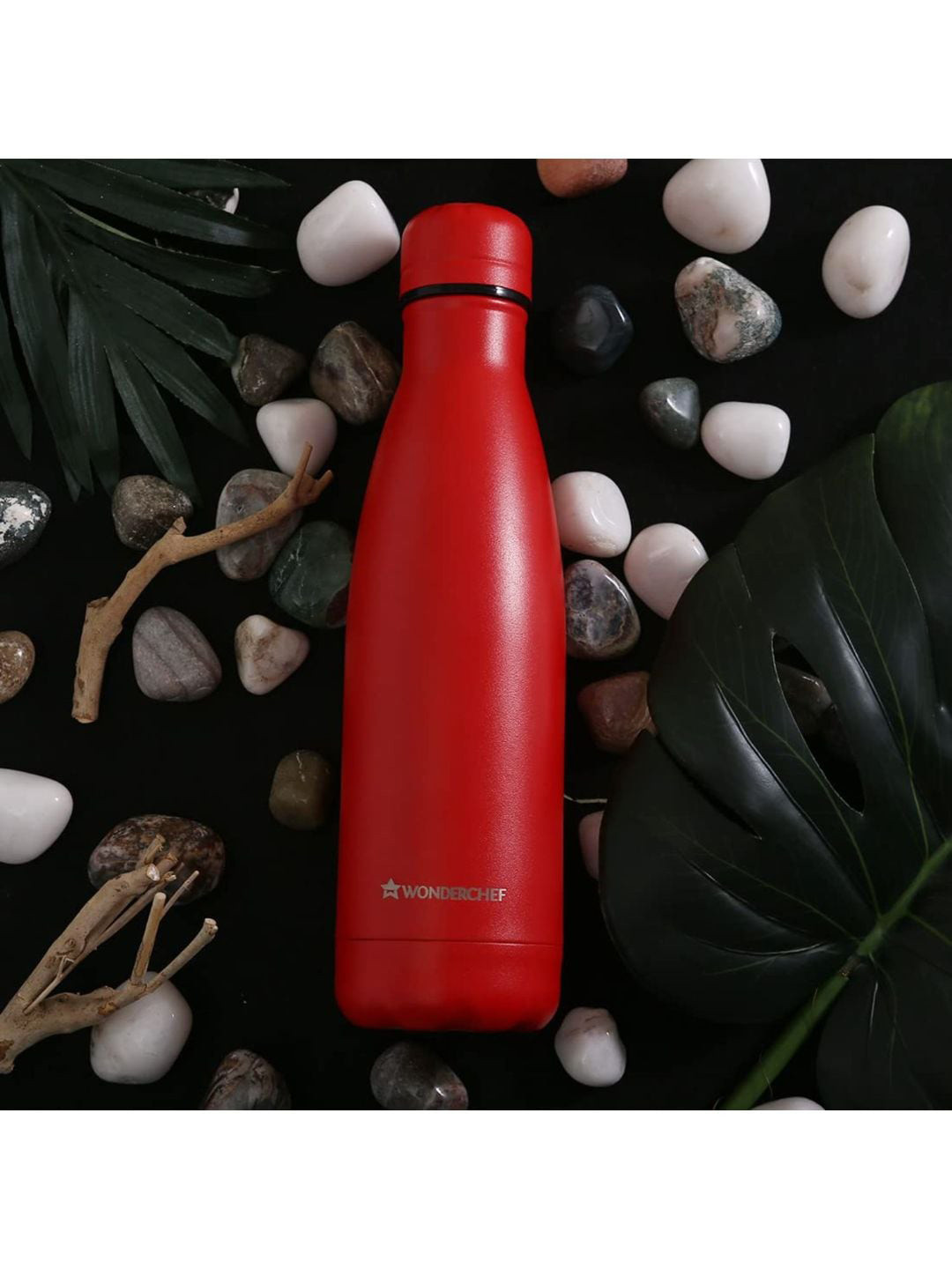 

Wonderchef Red Solid La Rouge Stainless Steel Water Bottle 750 ml
