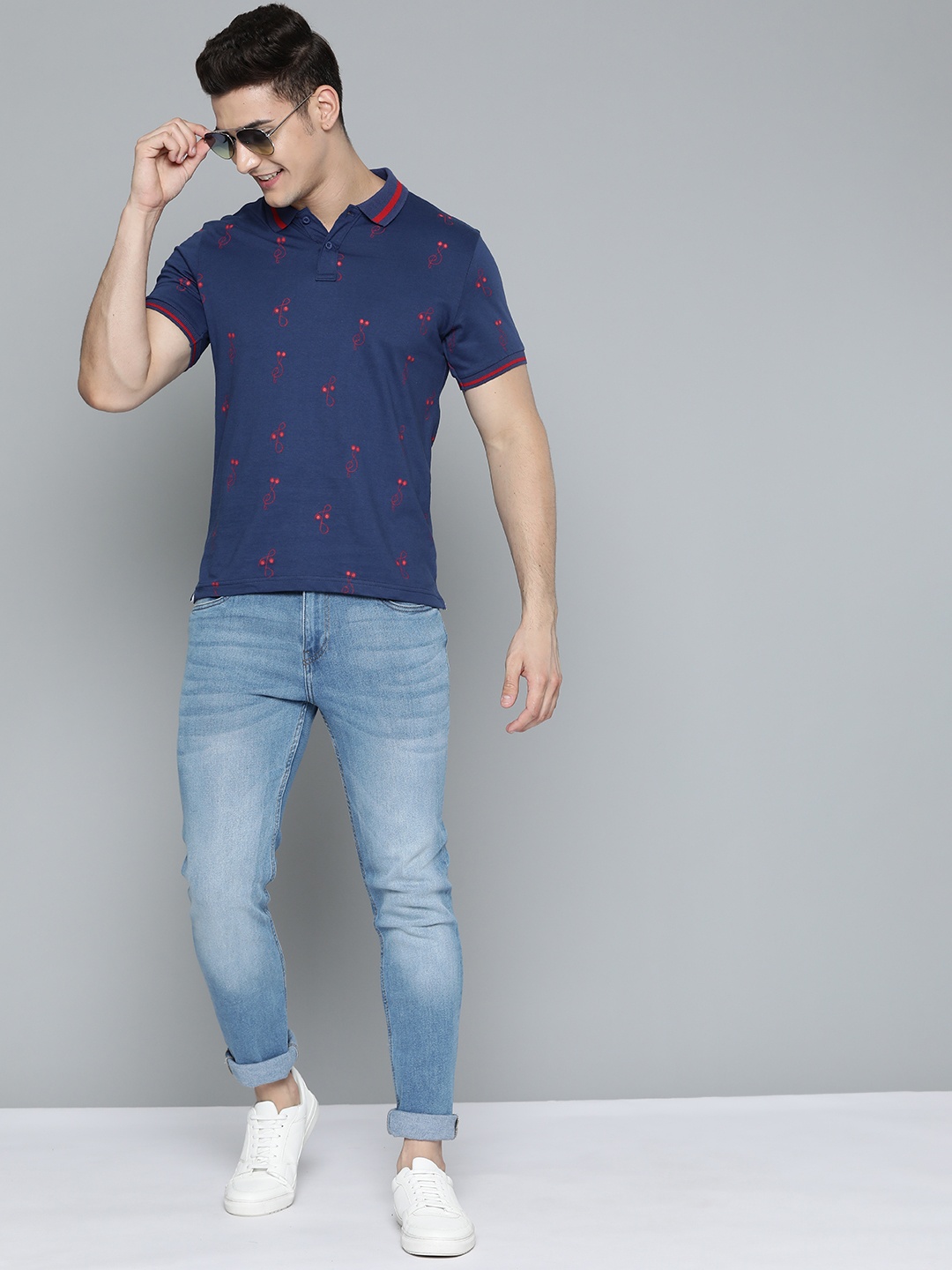 

HERE&NOW Men Navy Blue & Red Printed Polo Collar Pure Cotton T-shirt