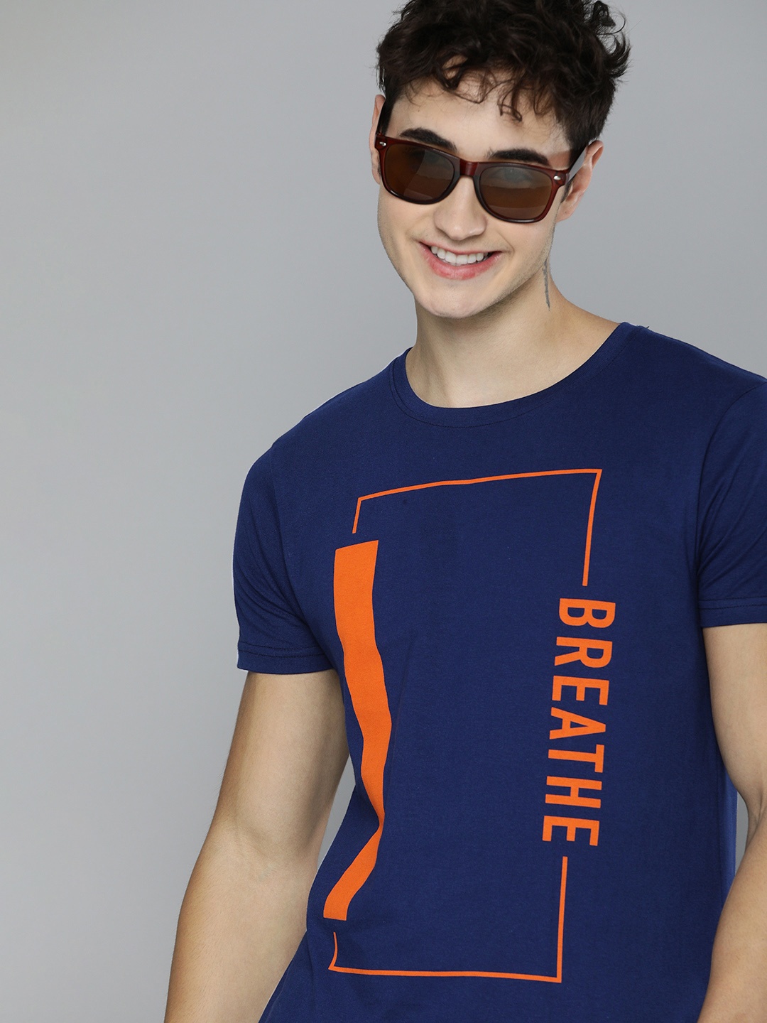 

HERE&NOW Men Navy Blue Typography Printed Pure Cotton T-shirt