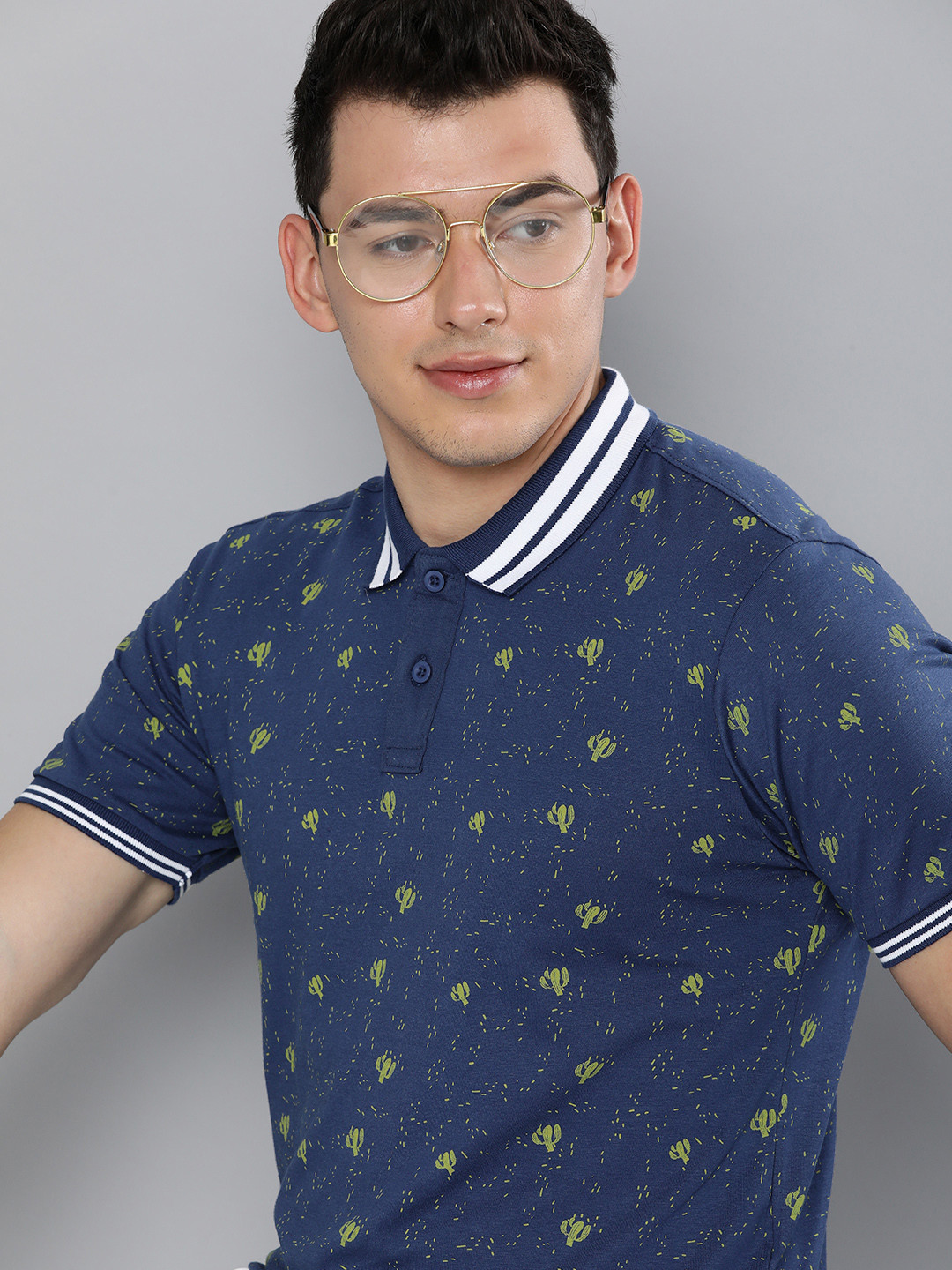 

HERE&NOW Men Navy Blue & Olive Green Printed Polo Collar Pure Cotton T-shirt