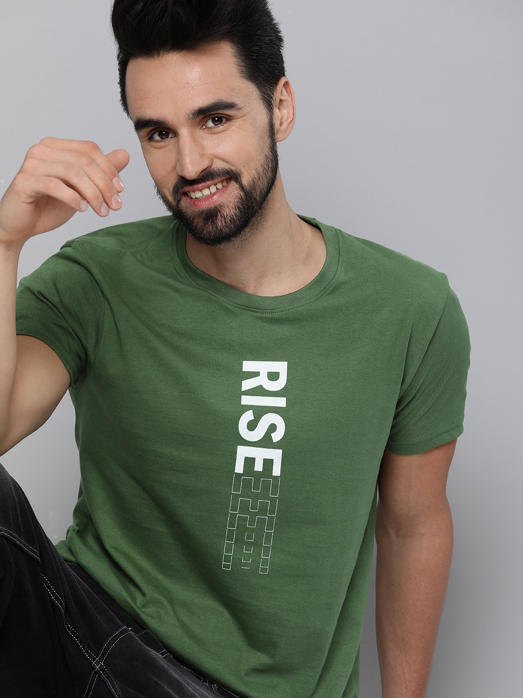 

HERE&NOW Men Olive Green & White Printed T-shirt