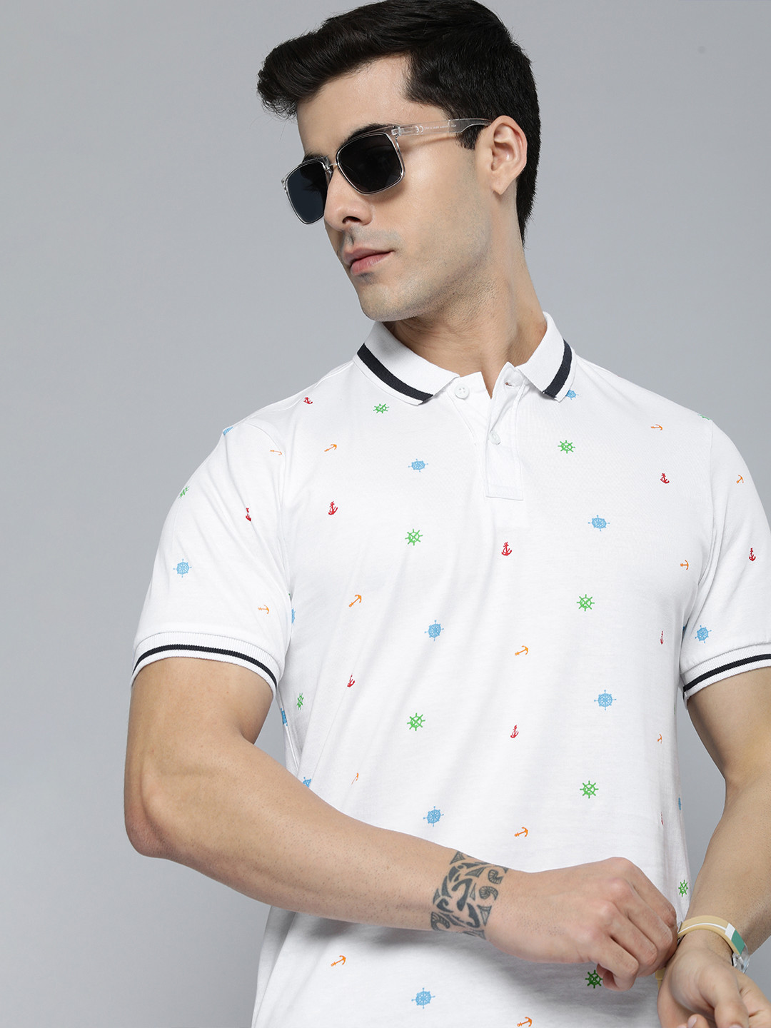 

HERE&NOW Men White & Multicoloured Nautical Printed Polo Collar Slim Fit Casual T-shirt