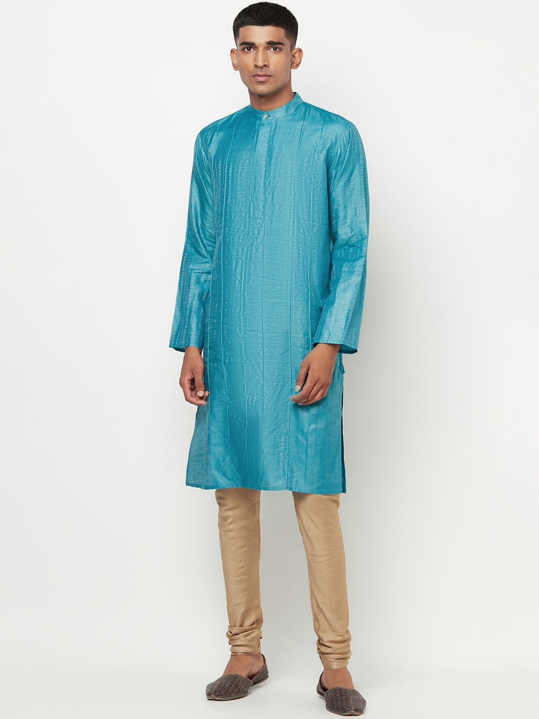 

Fabindia Men Blue & White Striped Pintuck Silk Kurta