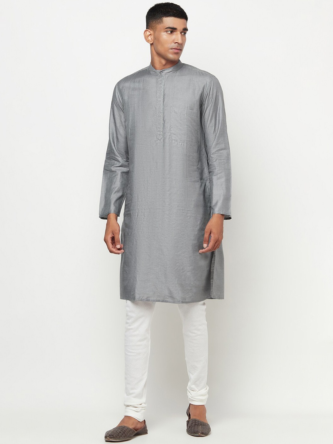 

Fabindia Men Grey Thread Work Tussar Silk Kurta